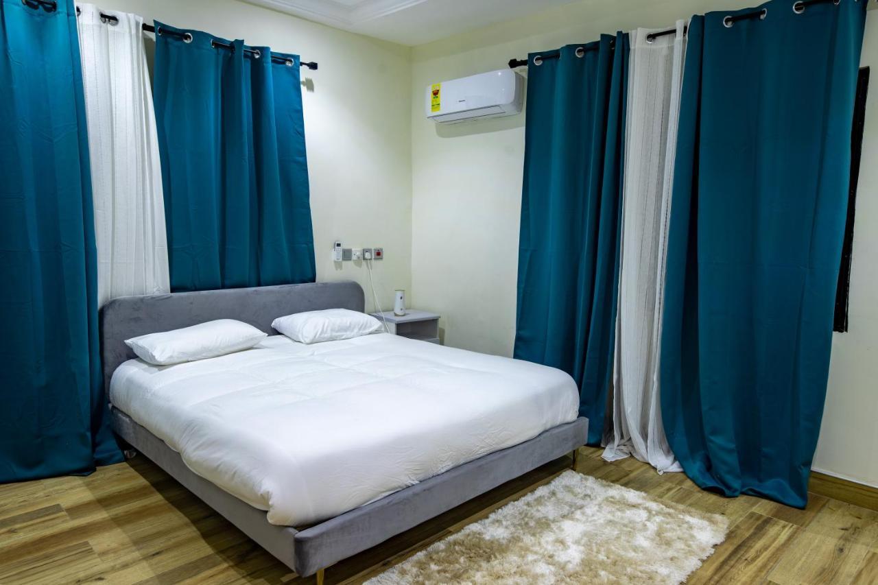 Cloud9 Luxury Apartments Accra Exterior photo