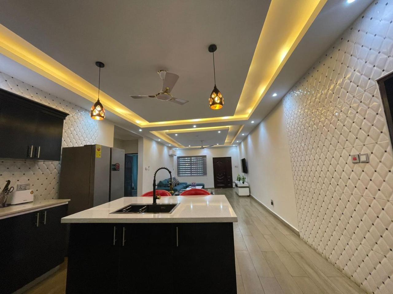 Cloud9 Luxury Apartments Accra Exterior photo