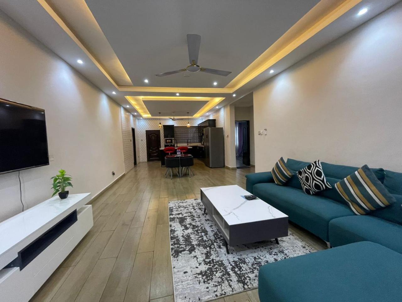 Cloud9 Luxury Apartments Accra Exterior photo